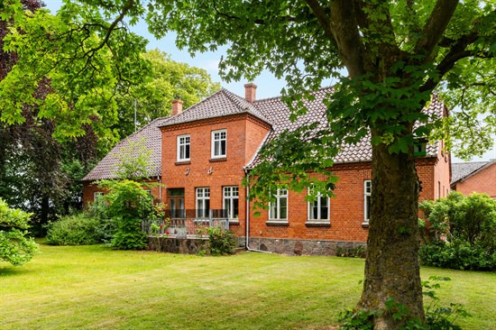 Kaløvej 32 og 1 anden boliger er kommet til salg denne uge i Sakskøbing - se boligerne her.