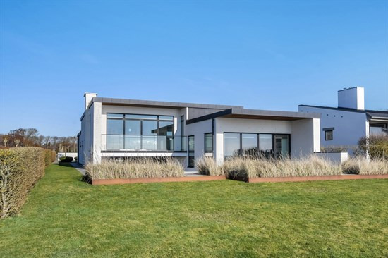 Drømmer du om luksus? Se Ringkøbing-Skjern kommune dyreste bolig til 12,8  mio. kroner på Lindevej 19 og flere topadresser!