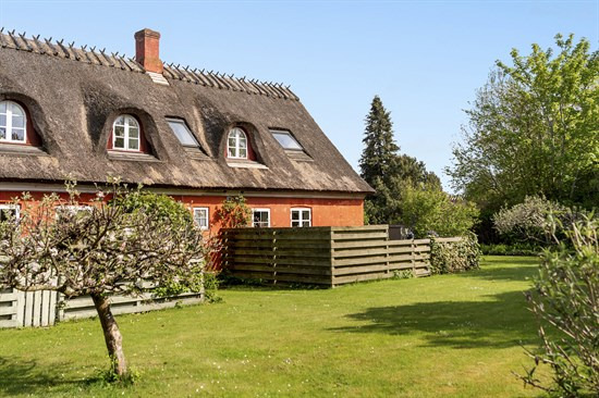 Holmegårdsvej 29E er til salg for kun 1.695.000 kr.: Se de billigste boliger til salg i Hornbæk her