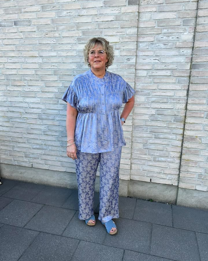 GARDEROBEN annoncerer sommerudsalg med store besparelser på 2-Biz sæt