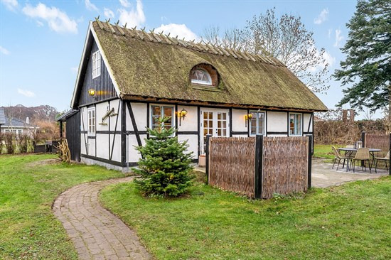 Indelukket 5 og 1 anden boliger er kommet til salg denne uge i Kirke Såby - se boligerne her.