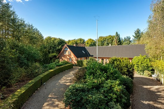 Top 6 over dyreste boliger til salg i Kibæk. Priser op til 4.795.000 kr