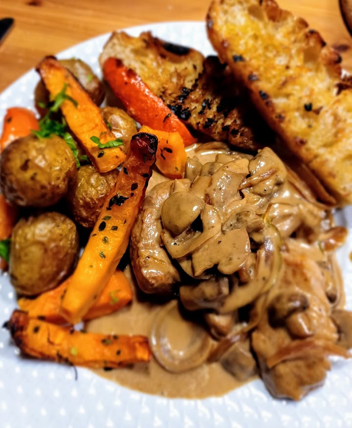 Njordkøkken inviterer til mørbrad á la crème med afhentning torsdag