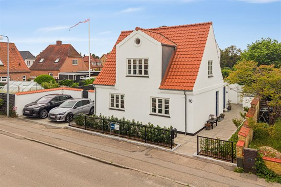 Grundtvigsvej 16 og 7 andre boliger er kommet til salg denne uge i Køge - se boligerne her.