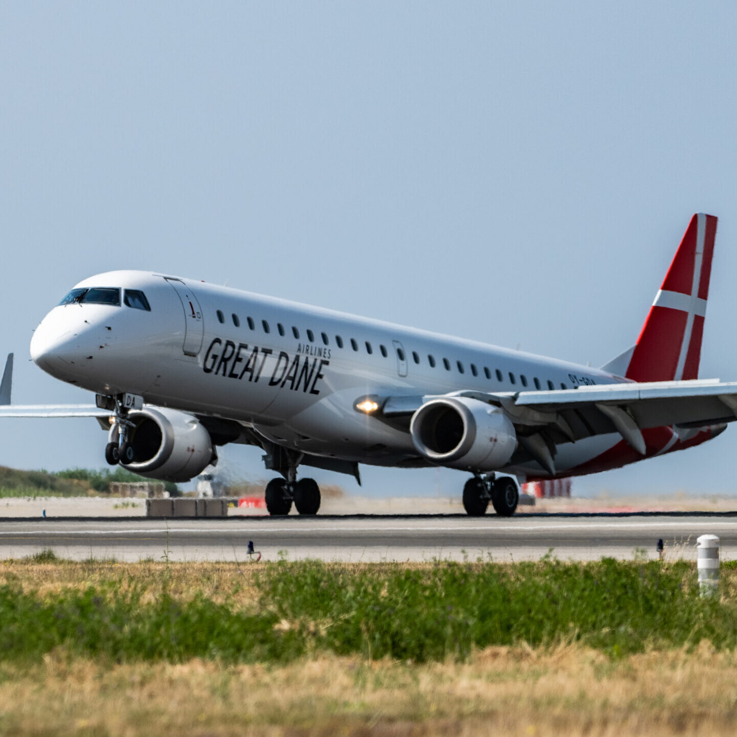 Great Dane Airlines udstationerer 2 fly og 45 medarbejdere