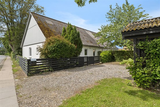 Septembervej 6 er til salg for kun 1.445.000 kr.: Se de billigste boliger til salg i Klarup her