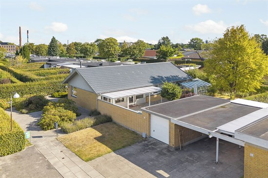 Stensgårdvænget 7 og 9 andre boliger er kommet til salg denne uge i Odense - se boligerne her.