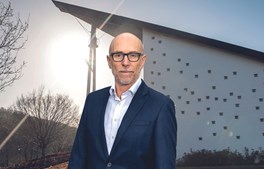 Kris Jenning fulgte sit hjerte og er nu færdiguddannet bedemand