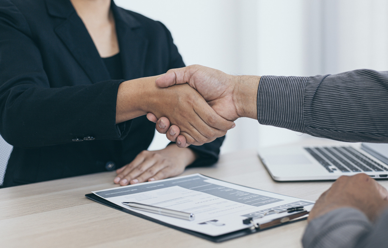 Virksomheder og uddannelser i Randers står klar til at hjælpe ukrainere i gang med arbejde