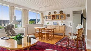 Home Tranbjerg - Solbjerg udbyder velholdt Koch-rækkehus på Skovgårdsvænget 342, Tranbjerg