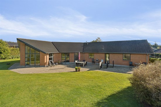 Top 6 over dyreste boliger til salg i Bryrup. Priser op til 35.000.000 kr