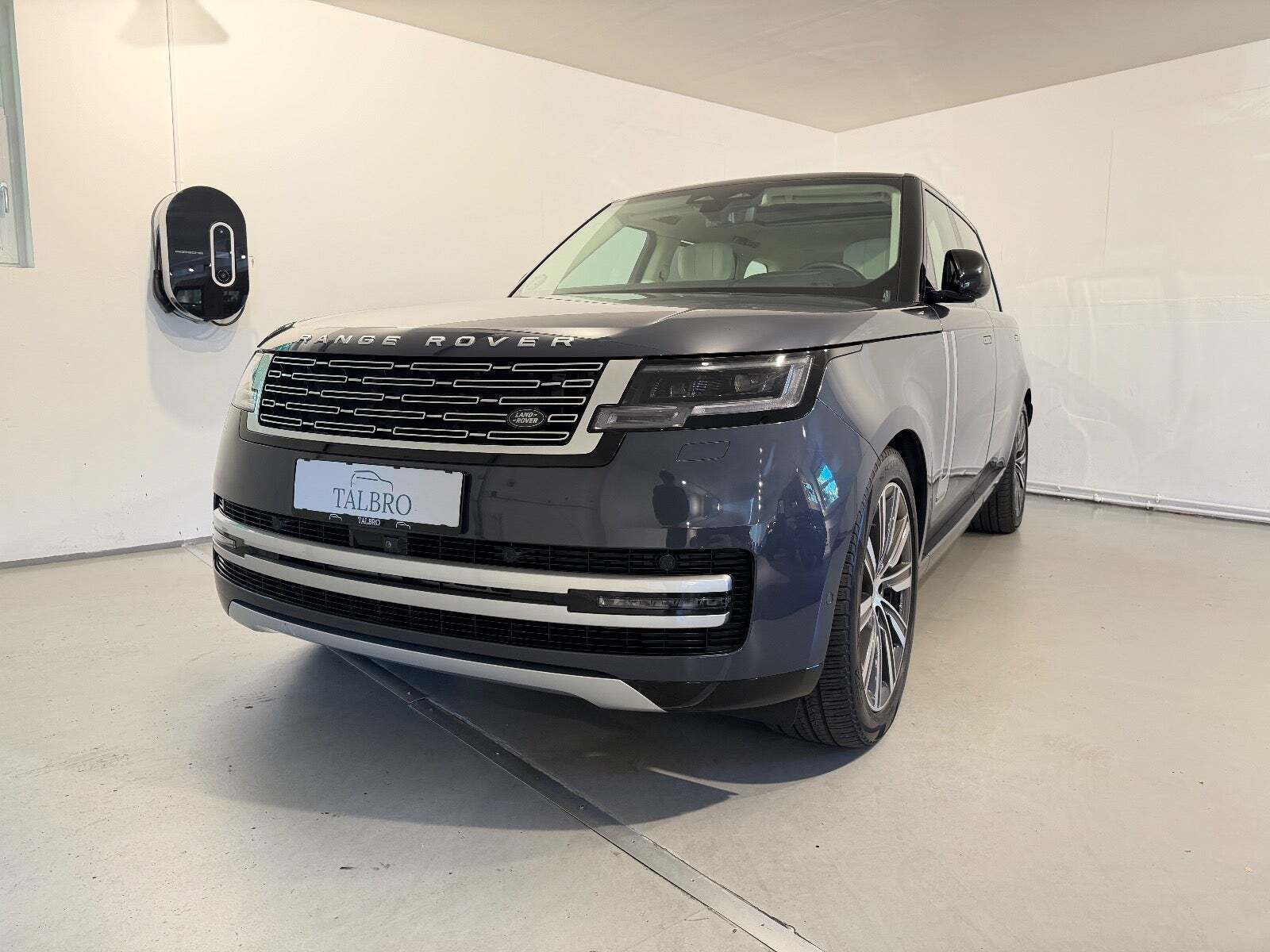 Pris op til 1.950.000 kr! Se de dyreste biler til salg i Smørum