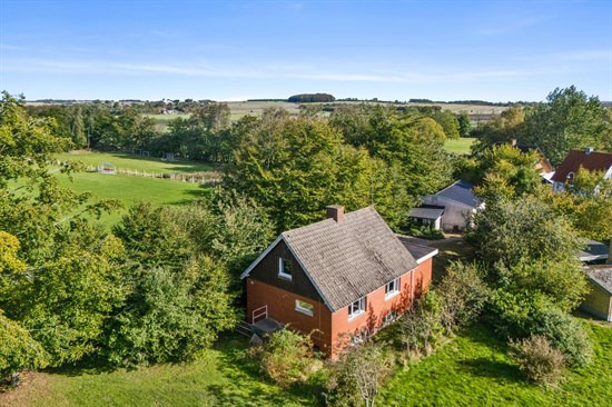 Vaarstvej 224 er til salg for kun 495.000 kr.: Se de billigste boliger til salg i Gistrup her