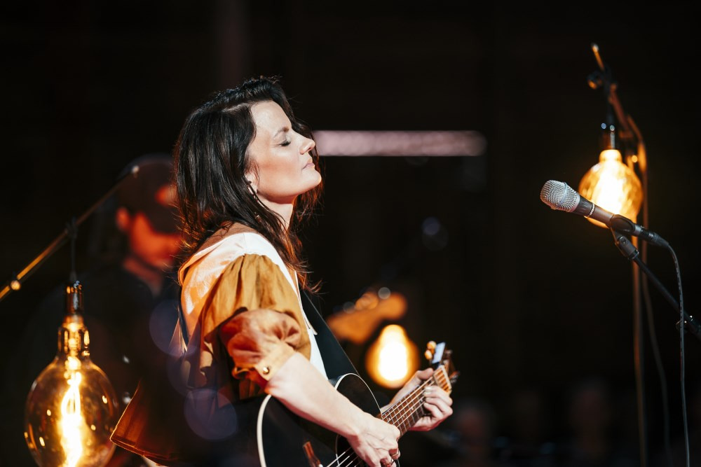 Oplev Karen Cecilie Cæsars musikalske univers i Ebeltoft