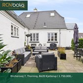 Moderniseret villa på Blichersvej 7 med stor garage til salg hos RCN Bolig Silkeborg