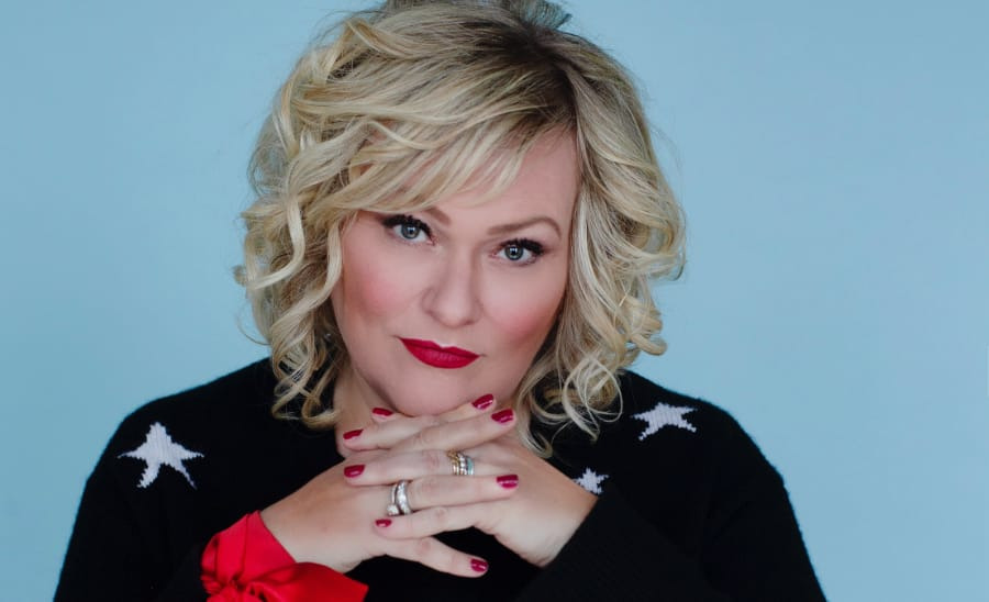 Oplev Marie Carmen Koppels julekoncert i Fjerritslev Kirke