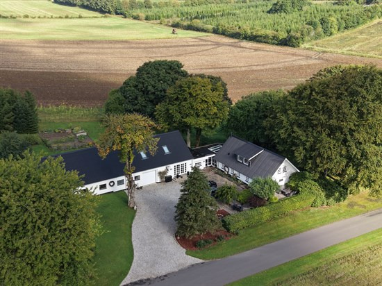 Drømmer du om luksus? For 4.495.000 kr er Thorlundvej 30A kommet til salg - Se den og de dyreste boliger til salg her