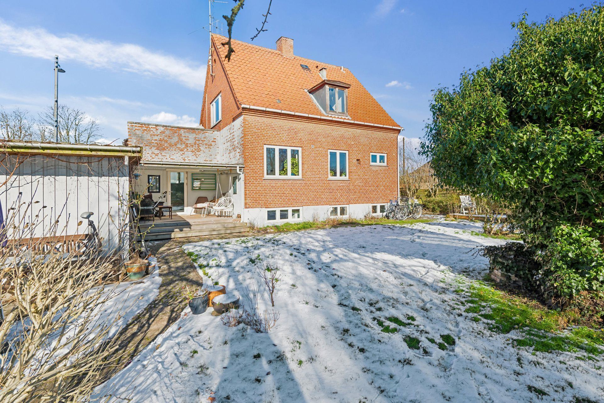 Drømmer du om luksus? For 8,59 mio. kroner er Islevhusvej 87 kommet til salg - Se den og de dyreste boliger til salg her