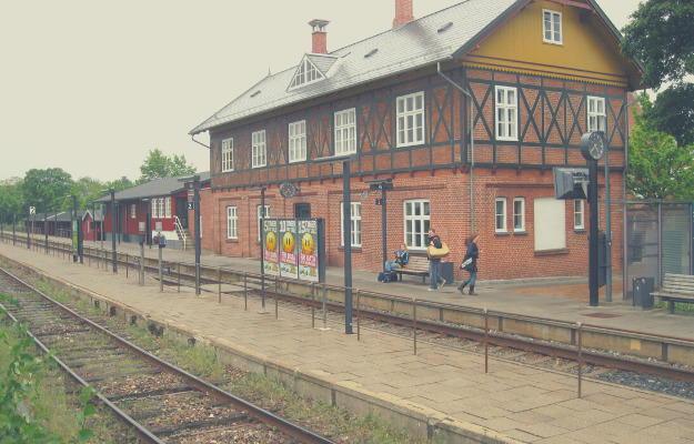 Rys nye, digitale ugeavis er mere lokal end nogensinde