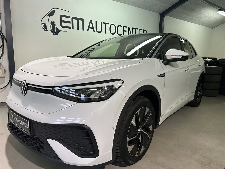 EM AUTOCENTER ApS præsenterer VW ID.5 – opgrader din bil i dag
