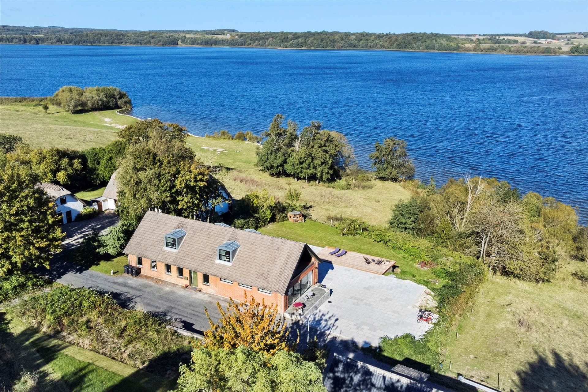 Drømmer du om luksus? For 2,3 mio. kroner er Rejnstrupvej 22 kommet til  salg - Se den og de dyreste boliger til salg her | VORES Fuglebjerg