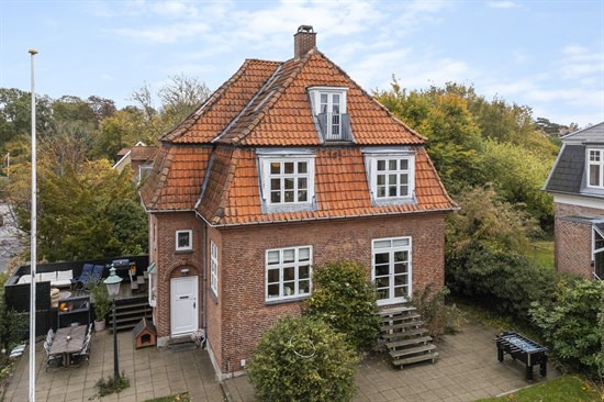 Eksklusiv bolig for 19.995.000 kr er netop kommet til salg i Gentofte - Se den og de dyreste boliger her