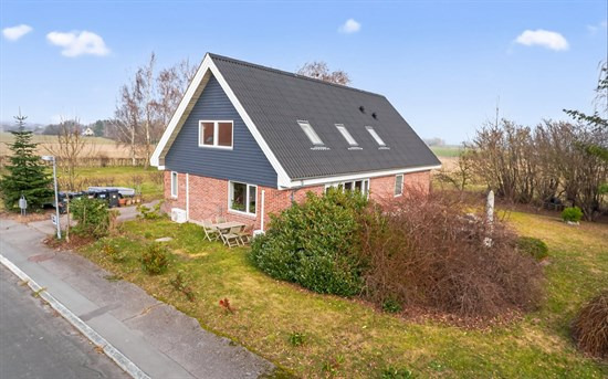 Møllevænget 7 og 4 andre boliger er kommet til salg denne uge i Skævinge - se boligerne her.