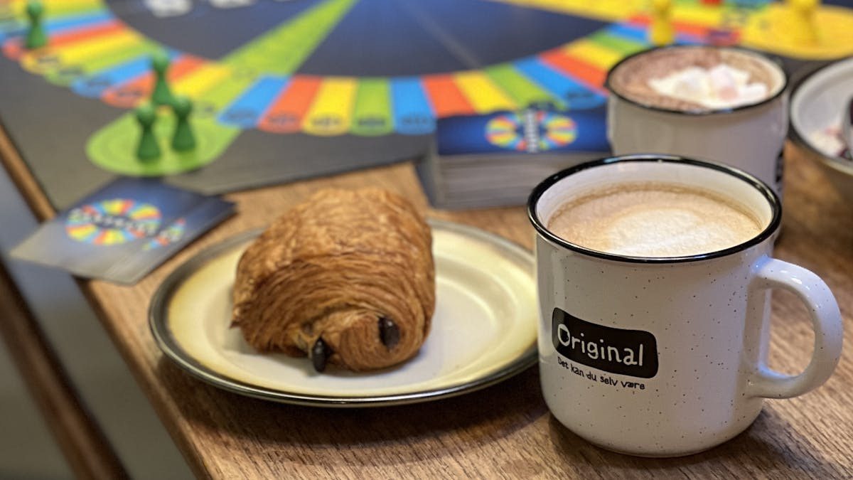 Turneringsaften på Café Original: Partners og shuffleboard