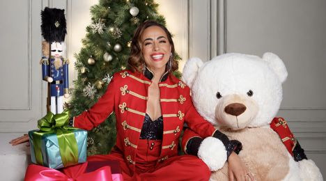 Power-vokalen Maria Lucia synger julen ind i Svendborg