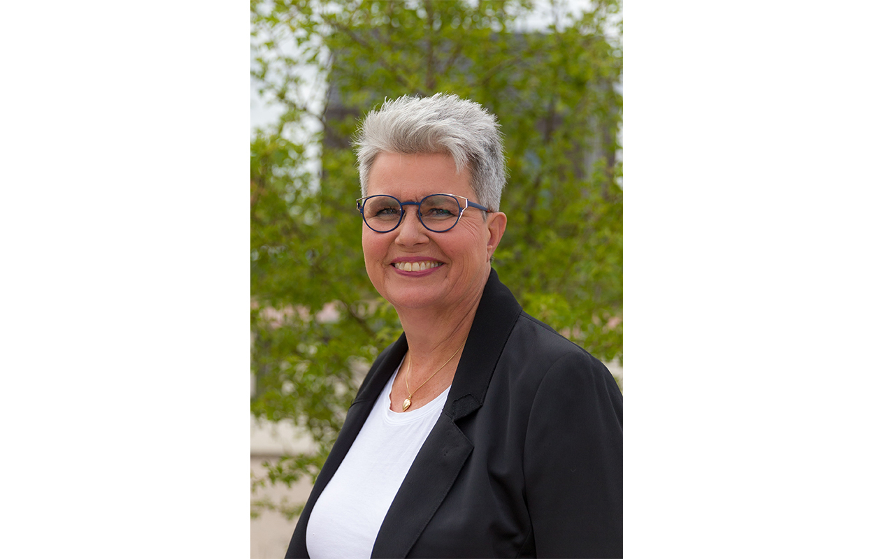 Pernille Rüsz Bloch stiller op for Konservative