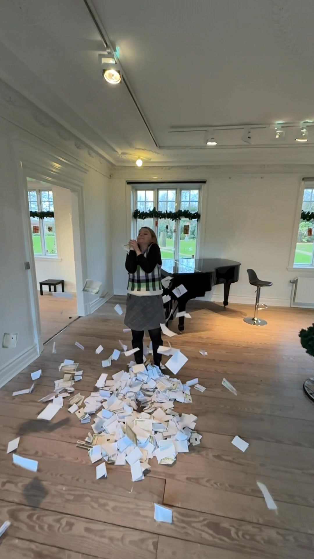 Gimsinghoved annoncerer vinderne af julekonkurrencen