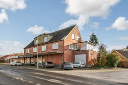 Drømmer du om luksus? For 2,1  mio. kroner er Hovedgaden 102 kommet til salg - Se den og de dyreste boliger til salg her