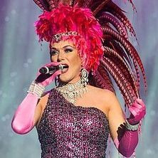 Oplev et spektakulært dinner show med Drama Queen på Menstrup Kro