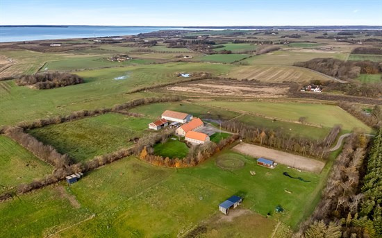 Top 6 over dyreste boliger til salg i Vinderup. Priser op til 5.745.000 kr