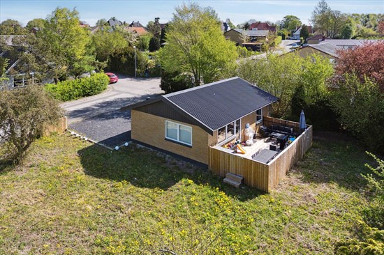 Skovvangsvej 15 er til salg for kun 395.000 kr.: Se de billigste boliger til salg i Herlufmagle her