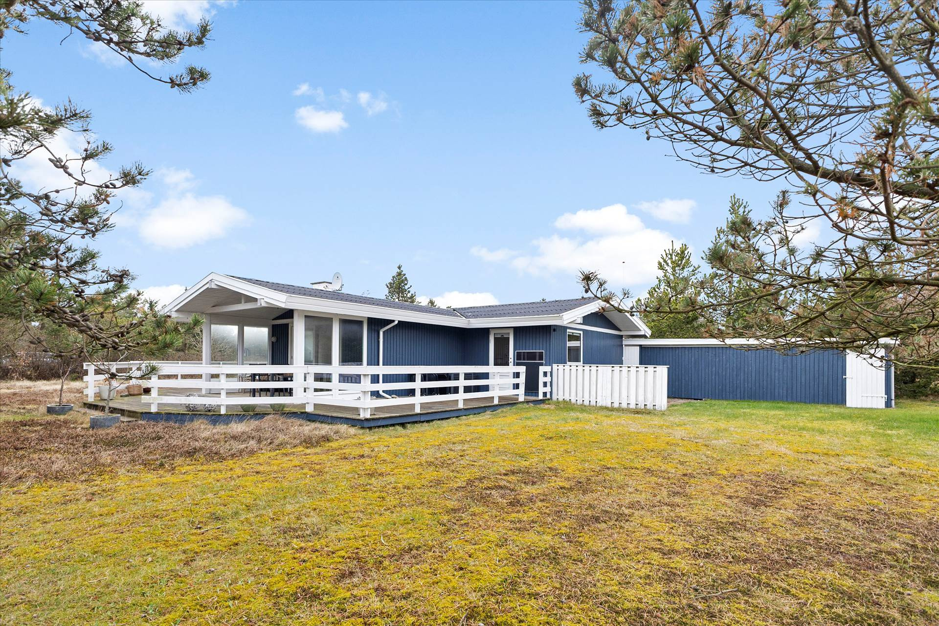 Rørhønevej 9 og 1 anden boliger er kommet til salg denne uge i Hurup - se boligerne her.