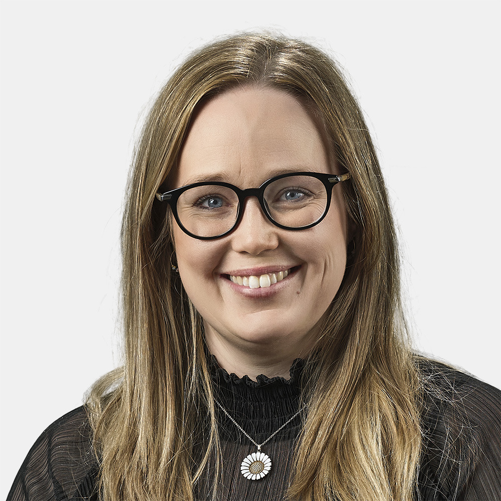 Fællessang, hverdagsjura og debatskabende forfatteraften på Lemvig Bibliotek