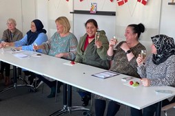 Vallensbæk styrker ældreplejen med 22 nye værdighedsambassadører