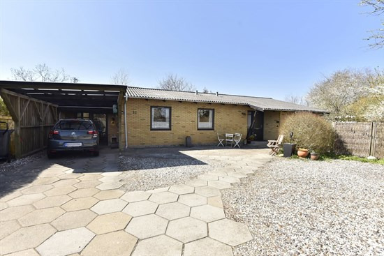 Bøgevej 13 er til salg for kun 495.000 kr.: Se de billigste boliger til salg i Ejstrupholm her