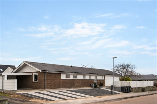 Top 6 over dyreste boliger til salg i Mørkøv. Priser op til 7.695.000 kr