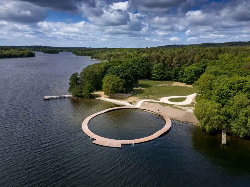 Nu findes badevandstemperaturer fra Silkeborgs søer på kommunens hjemmeside og via QR-koder