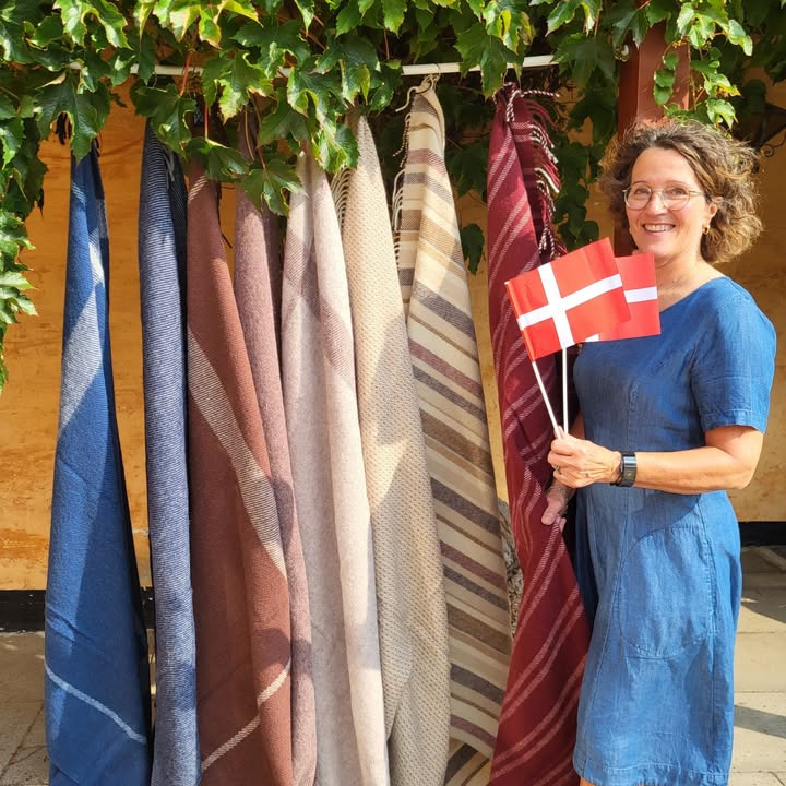 Fjerrenseriet tilbyder uldplaider fra Arctic til nedsat pris