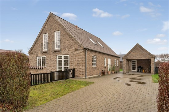 Sletmarken 22 og 1 anden boliger er kommet til salg denne uge i Broager - se boligerne her.