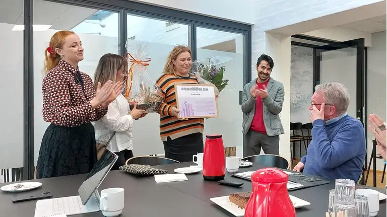 Frivillig i Thisted hædres for banebrydende integrationsarbejde