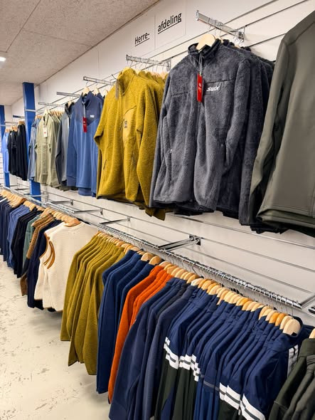 Lagersalg.com annoncerer 50 til 80% rabat på outdoorbeklædning og udstyr hos STM Sport