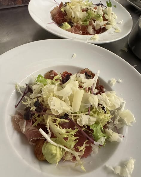 Østergade 1 tilbyder overraskningsmenu med fisk, and og æble næste uge 