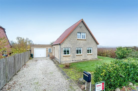 595.000 kroner koster Helgesvej 11 - se hvad der ellers er til salg i Lolland Kommune