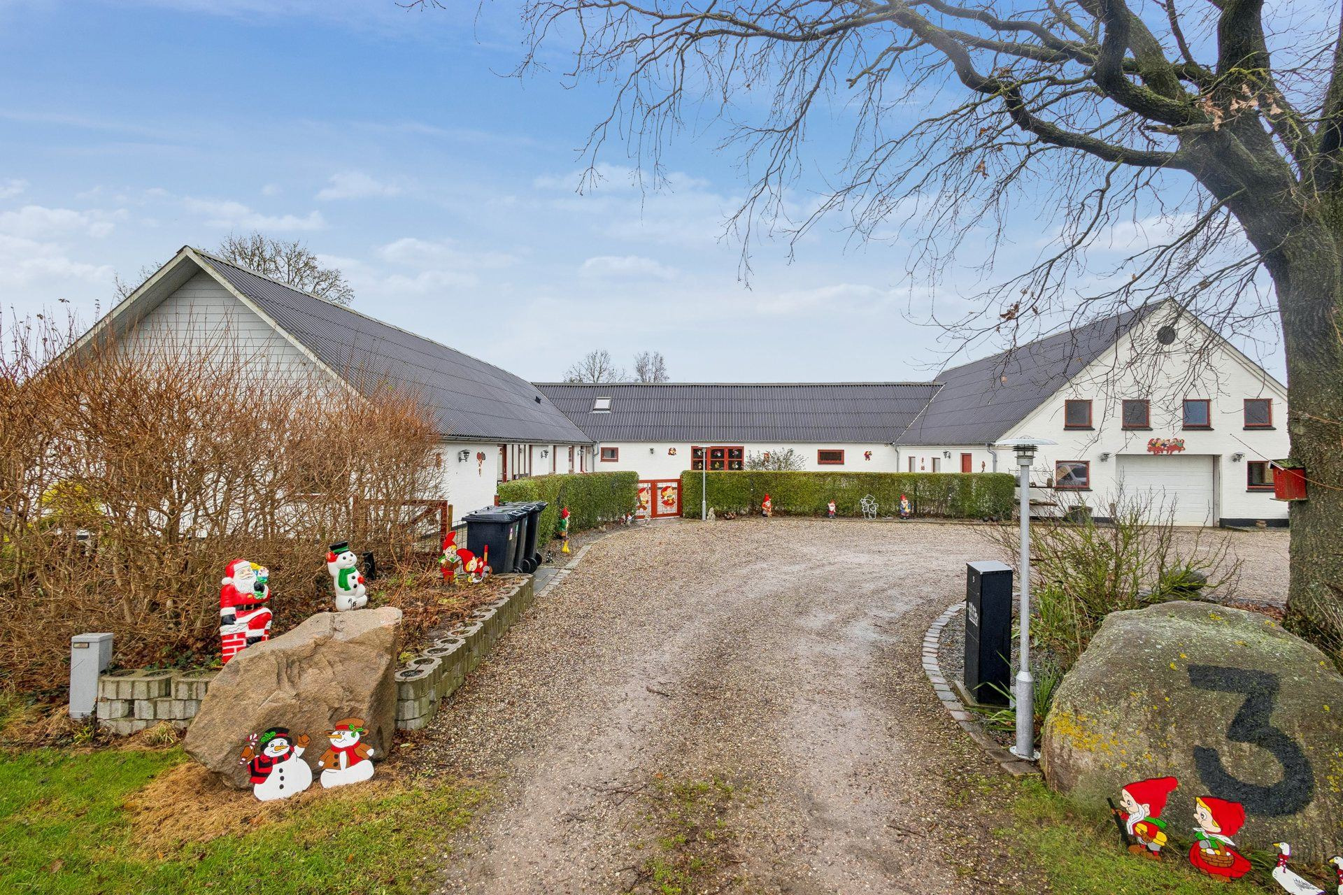 Netop kommet til salg: Nedermarksvej 3, Iller en af Ans Bys dyreste adresser