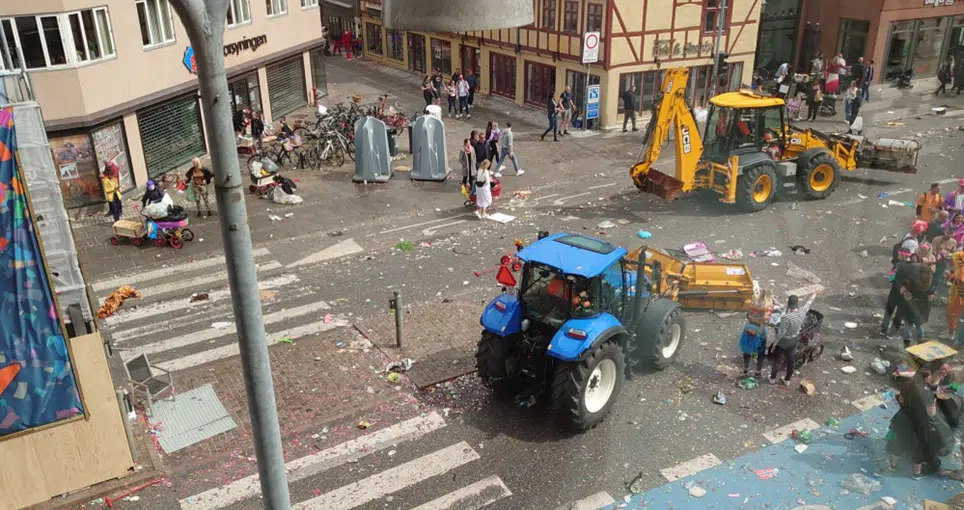 Massiv oprydningsindsats følger Aalborg Karneval med 100.000 deltagere