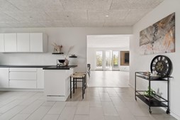 Til salg hos &LIVING Midt & Vestjylland: Topmoderne villa